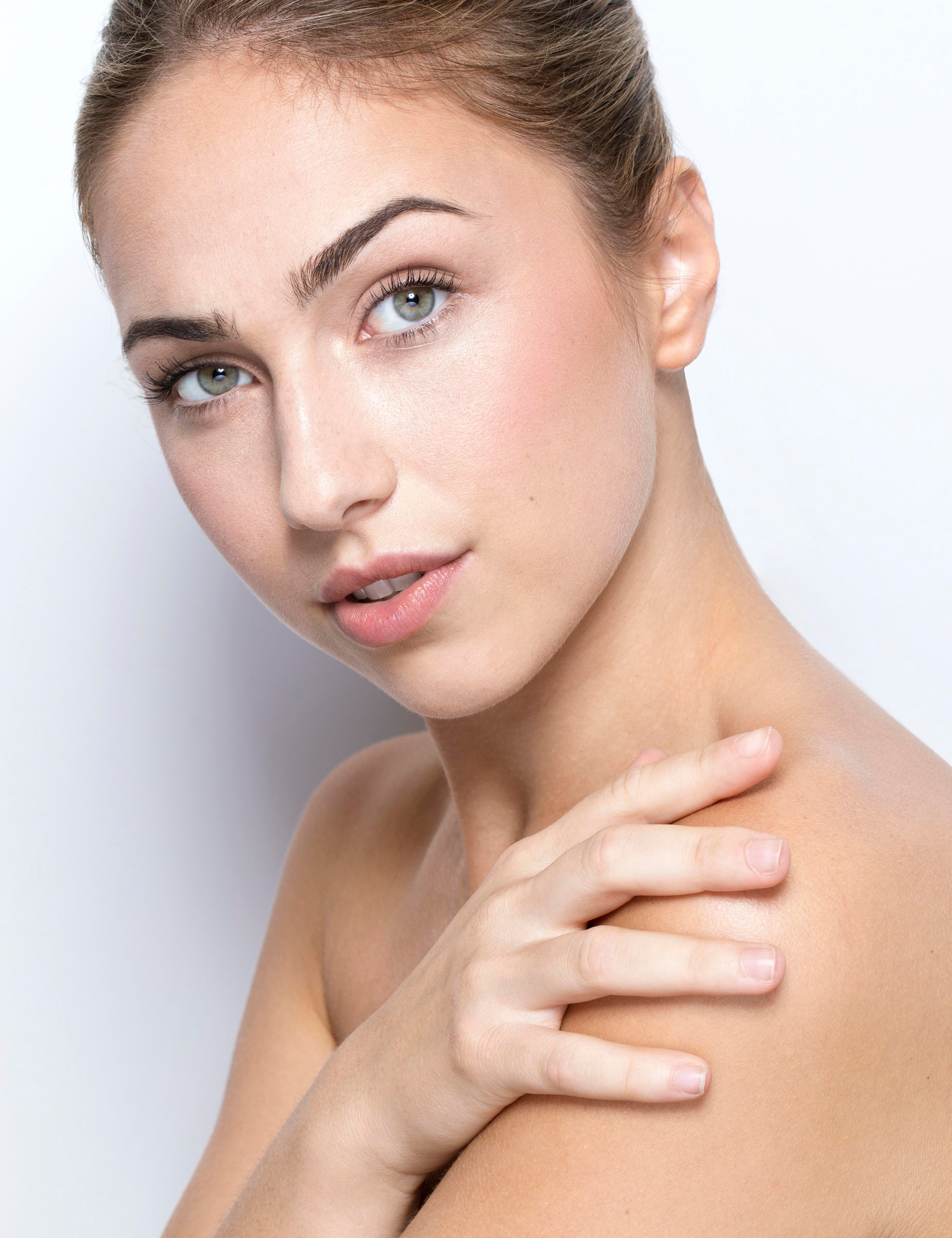 Skincare con respaldo científico: cómo saber si una marca hace ciencia de verdad