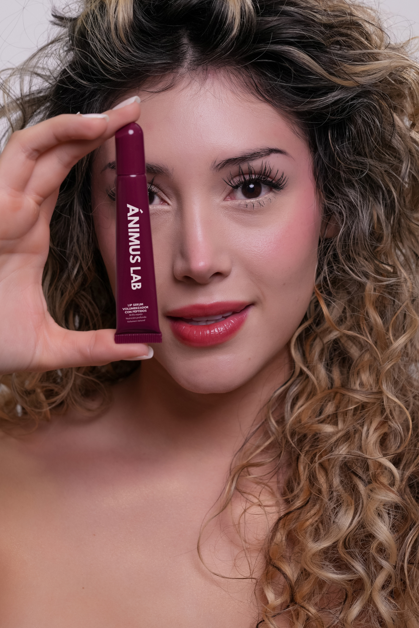 Lip Sérum Voluminizador con Péptidos