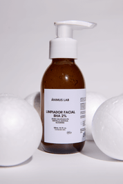 LIMPIADOR FACIAL BHA 2% - CONTROL DE GRASA, POROS E IMPERFECCIONES